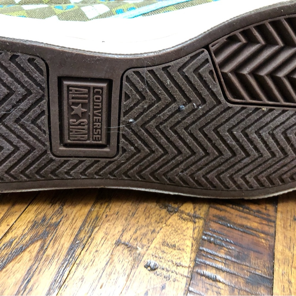 New converse shoes women’s 8 men’s 6 - Picture 9 of 10